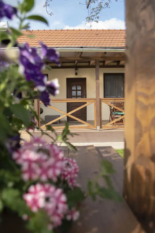 Diófa apartman kívülről